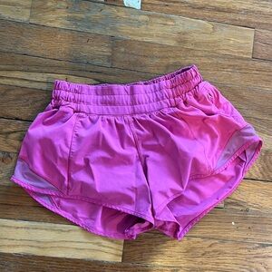 Pink Lululemon hotty hots, 2.5 inch